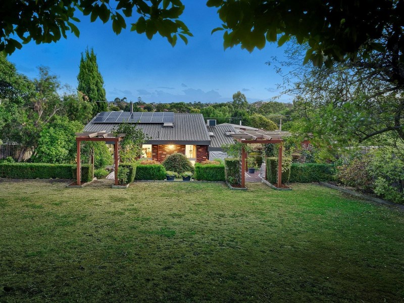 47 Carrol Grove, Mount Waverley VIC 3149