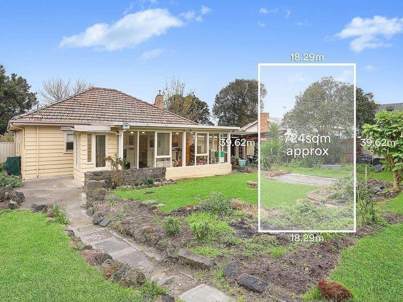 19 Hillside Road, Mount Waverley VIC 3149