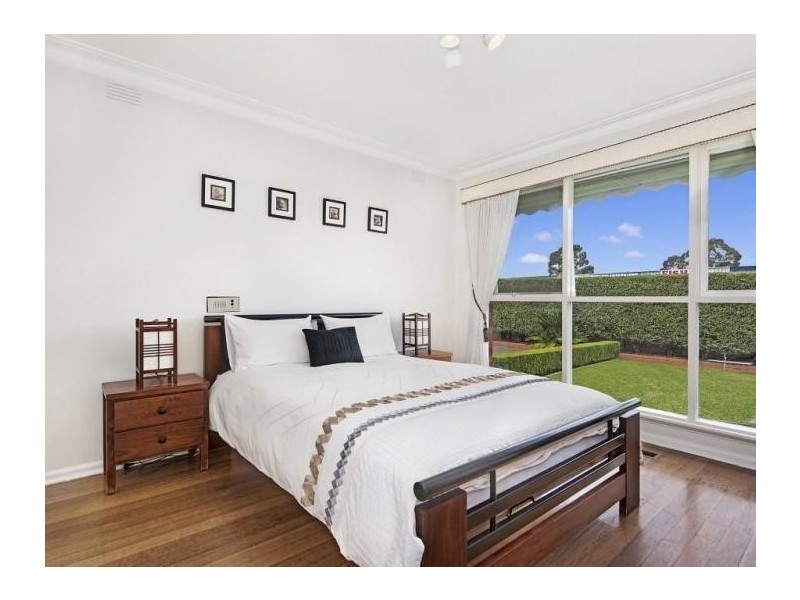 11 Bellerive Avenue, Mount Waverley VIC 3149