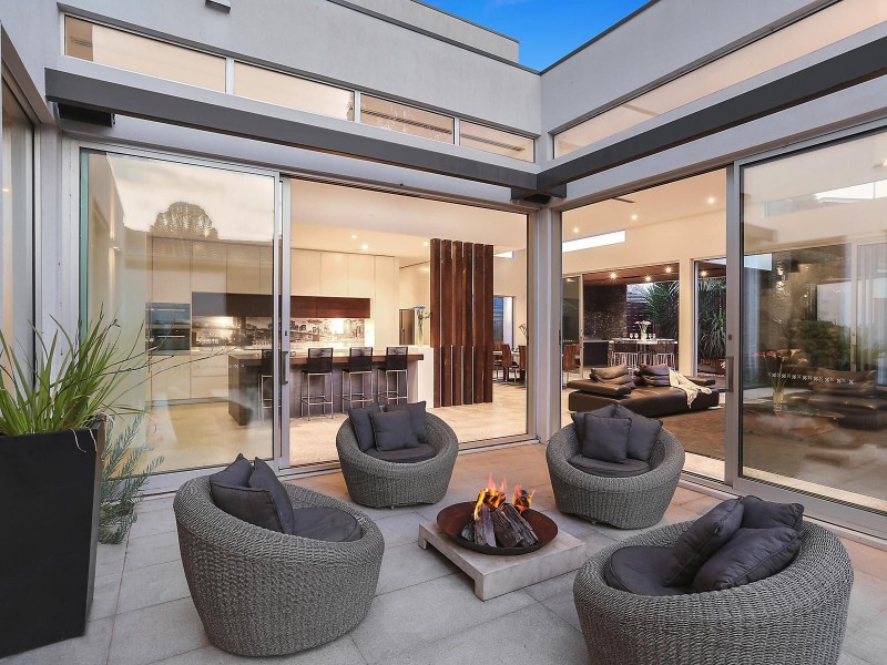 35 Appletree Drive, Glen Waverley VIC 3150