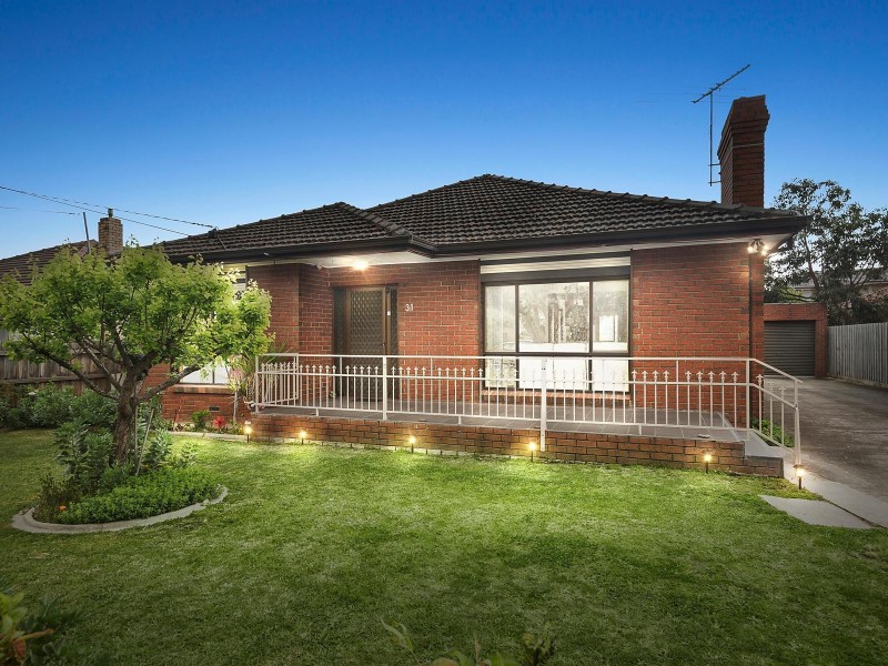 31 Stockdale Avenue, Clayton VIC 3168