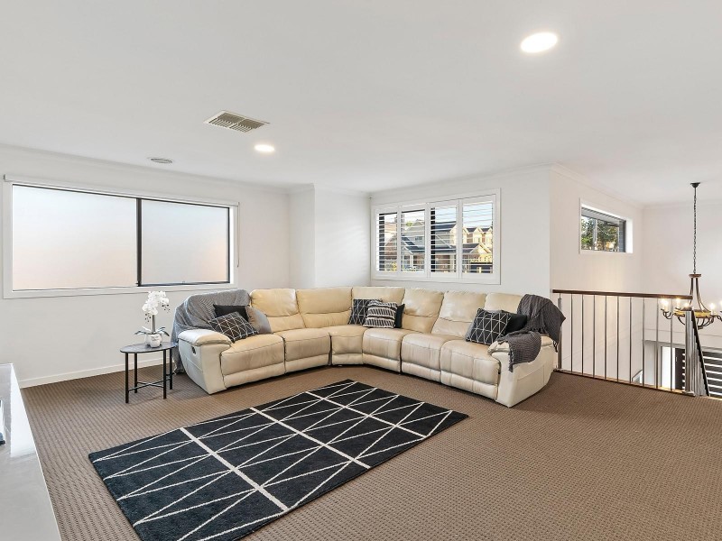 23 Ian Grove, Mount Waverley VIC 3149