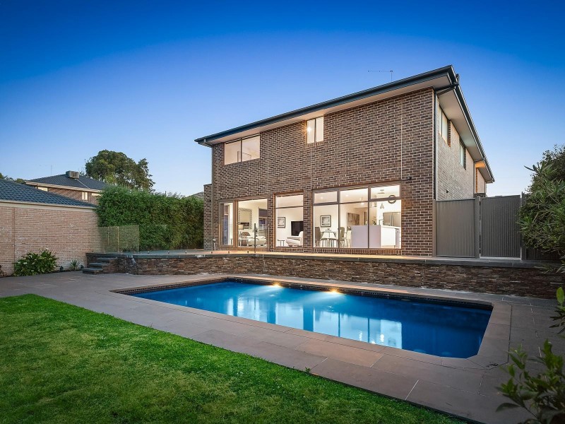 23 Ian Grove, Mount Waverley VIC 3149