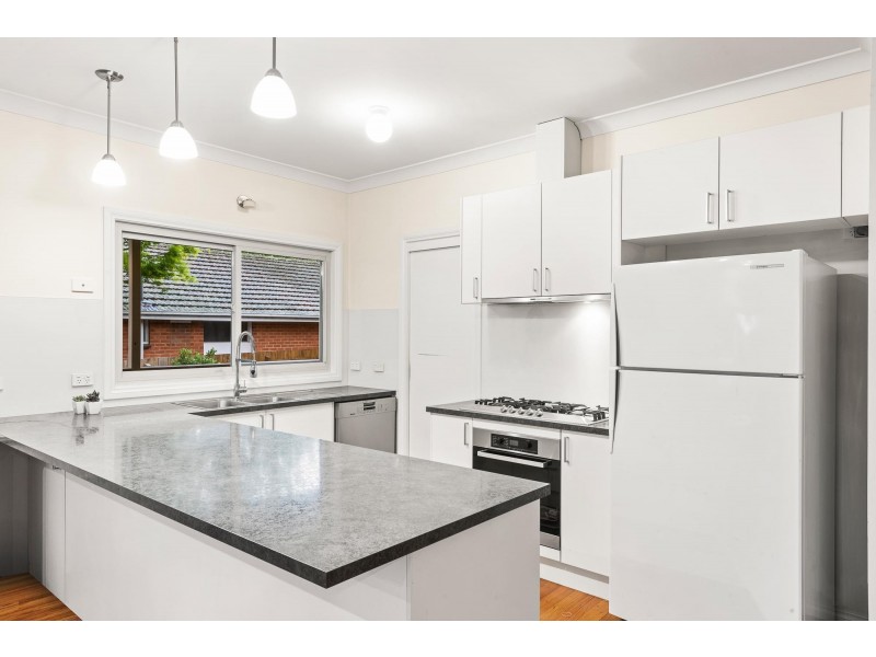 93 Leeds Road, Mount Waverley VIC 3149