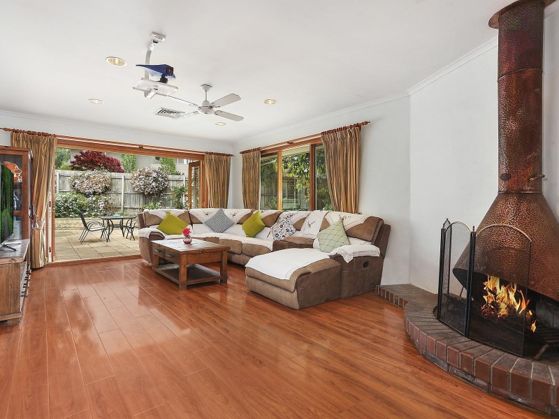 24 Wilga Street, Mount Waverley VIC 3149