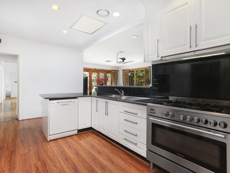 24 Wilga Street, Mount Waverley VIC 3149