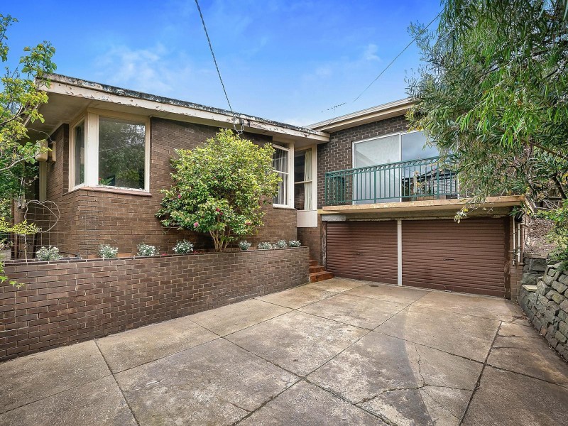 25 Kalymna Grove, Chadstone VIC 3148