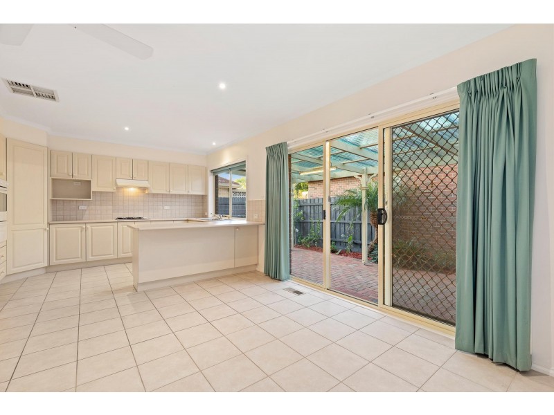 1/49 Irving Street, Mount Waverley VIC 3149