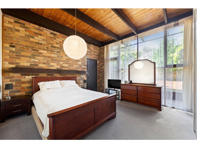 7 Montclair Avenue, Glen Waverley VIC 3150