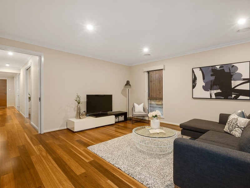 15 Bingley Avenue, Notting Hill VIC 3168