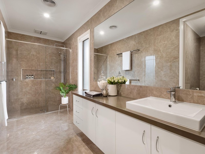 15 Bingley Avenue, Notting Hill VIC 3168