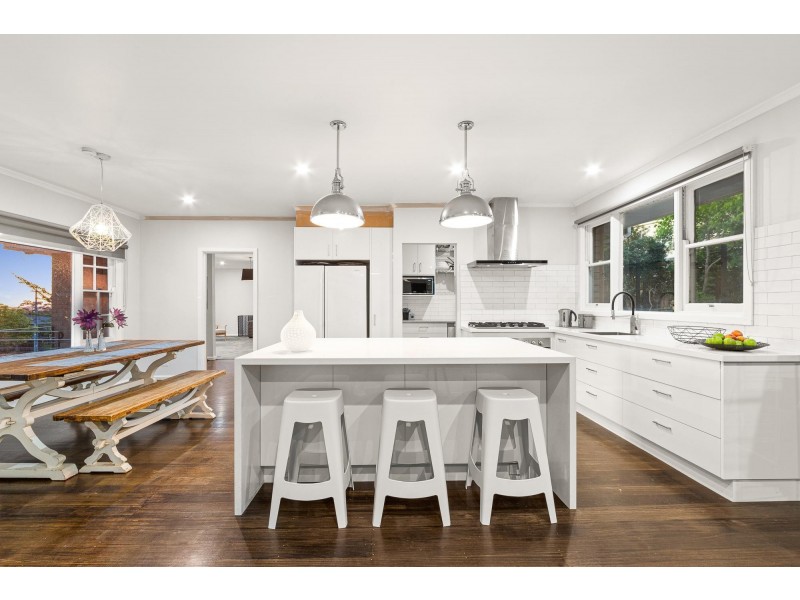 3 Randall Court, Mount Waverley VIC 3149