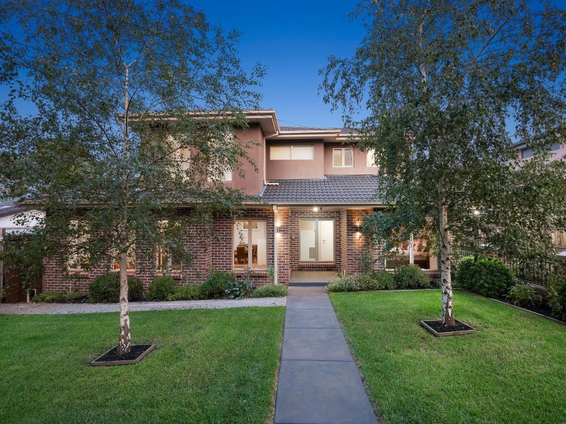 1/4 Coolarn Street, Mount Waverley VIC 3149