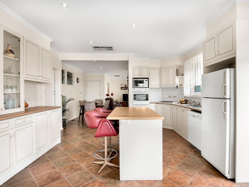 35 Olinda Street, Glen Waverley VIC 3150