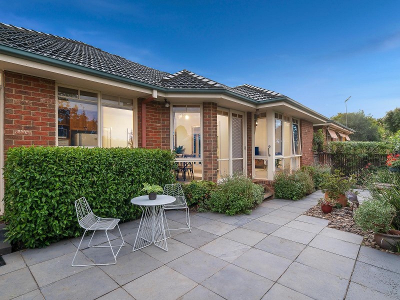 2/9 St Albans Street, Mount Waverley VIC 3149