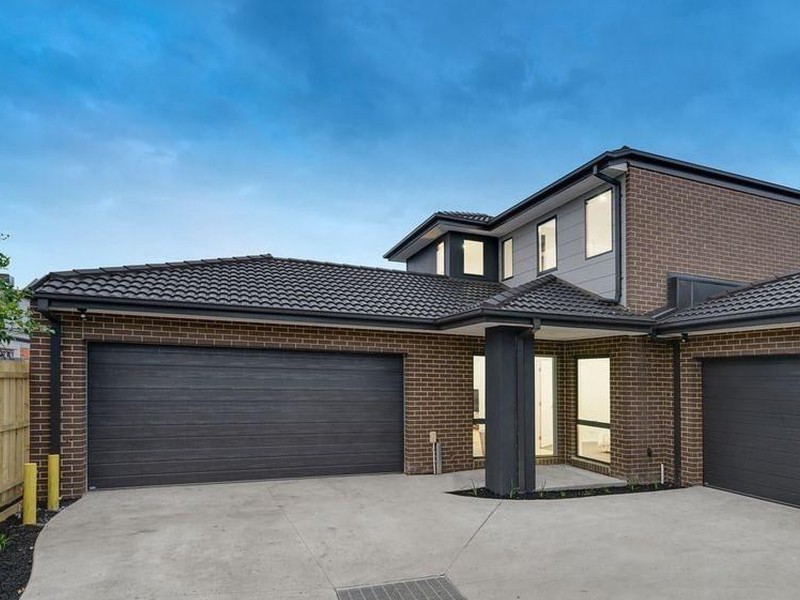 2/18 Swayfield Road, Mount Waverley VIC 3149