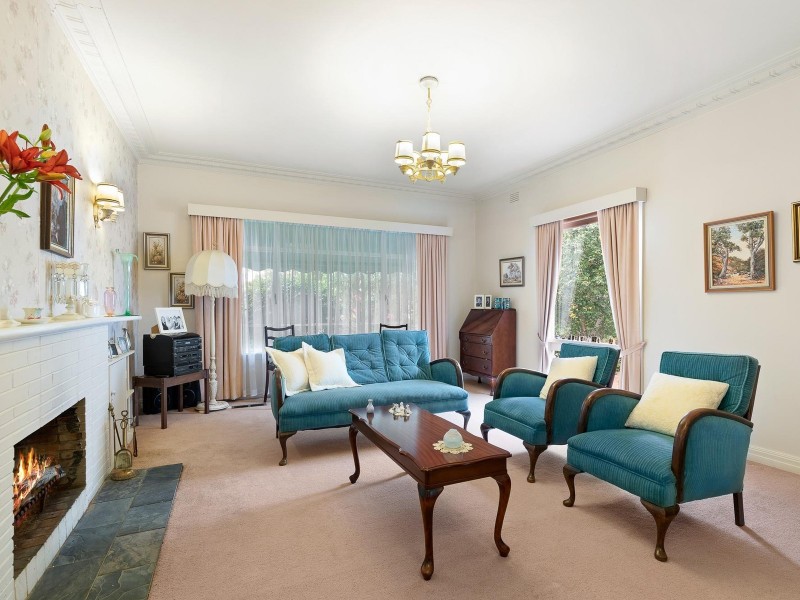 15 The Highway, Mount Waverley VIC 3149