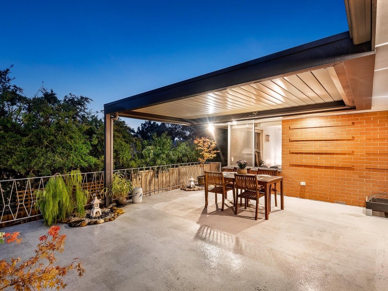 2 Bengal Crescent, Mount Waverley VIC 3149