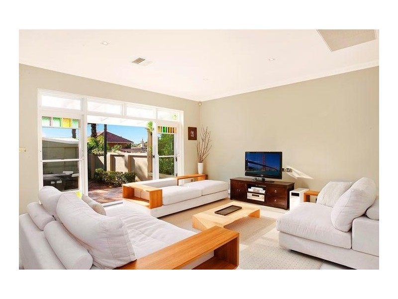 3 Ashton Street, Queens Park NSW 2022