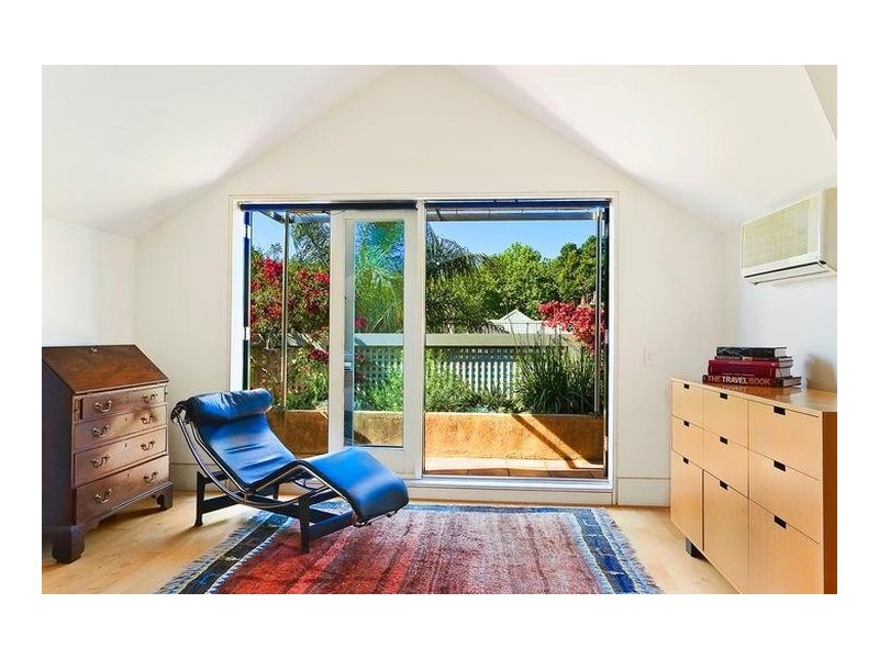 26B Caledonia Street, Paddington NSW 2021