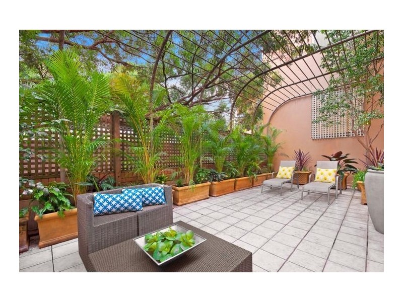 33/150 Forbes Street, Woolloomooloo NSW 2011