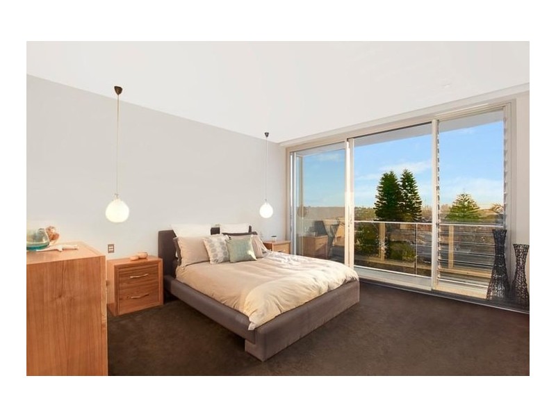 4B Gilbert Street, Dover Heights NSW 2030