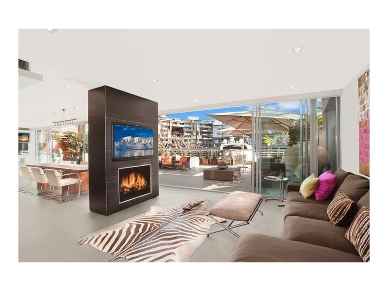 120/19 and Mooring 8/19B Hickson Road, Walsh Bay NSW 2000