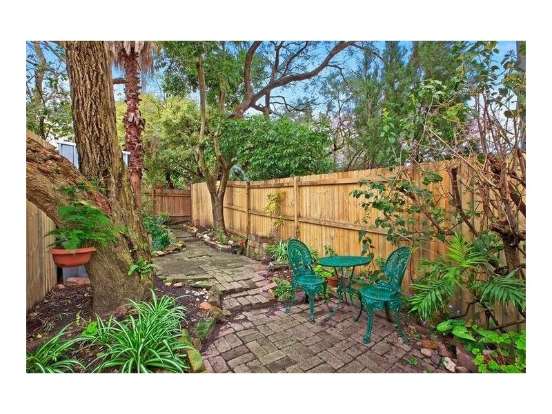 10 Edmund Street, Queens Park NSW 2022