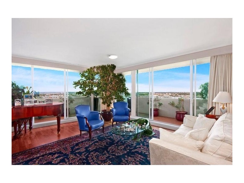 Penthouse 97/22 Gadigal Avenue, Zetland NSW 2017