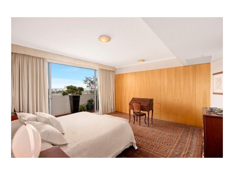Penthouse 97/22 Gadigal Avenue, Zetland NSW 2017