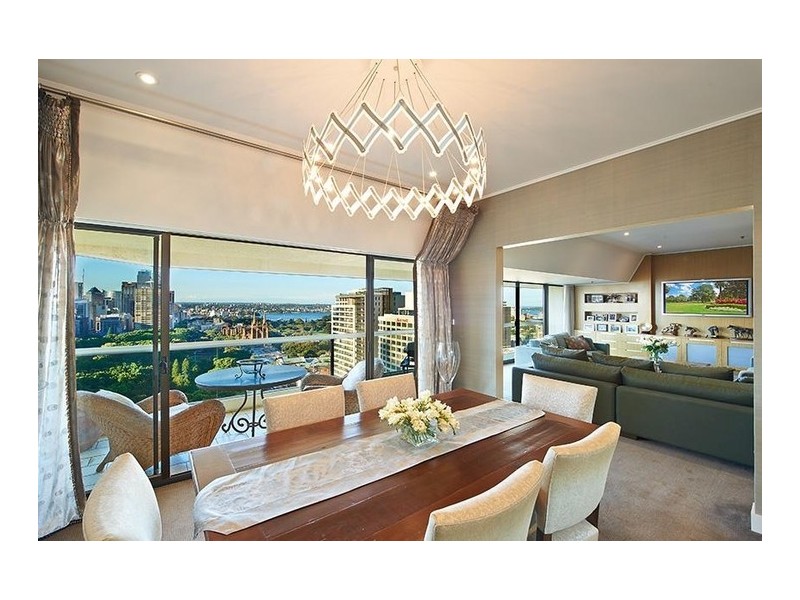 2405/185 Liverpool Street, Sydney NSW 2000