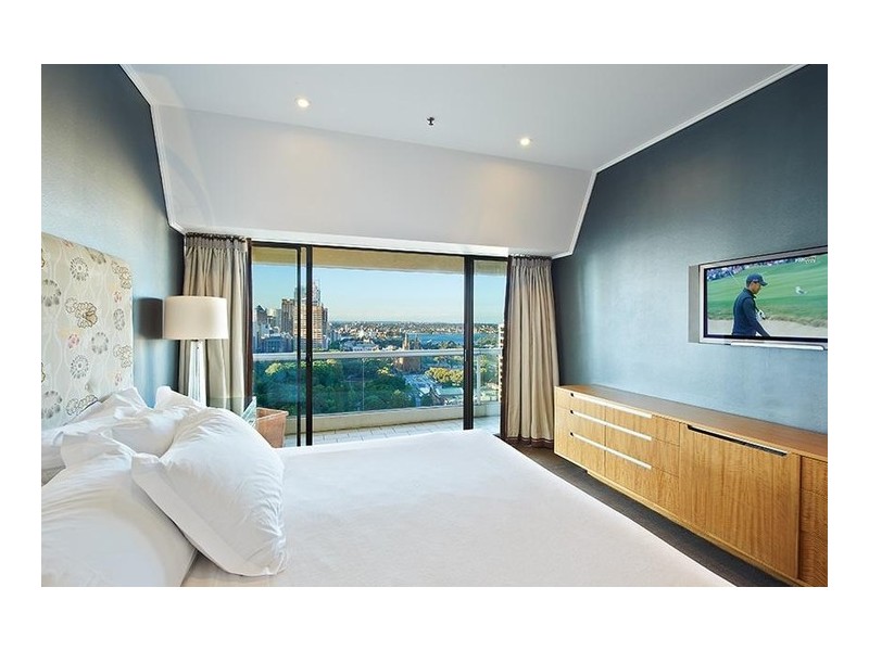 2405/185 Liverpool Street, Sydney NSW 2000