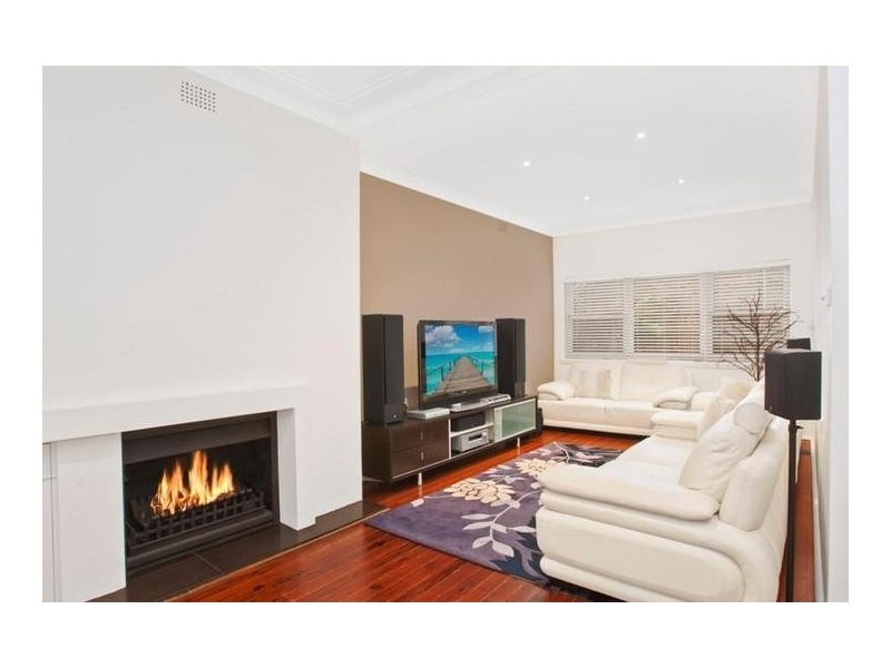 14 Holdsworth Street, Woollahra NSW 2025