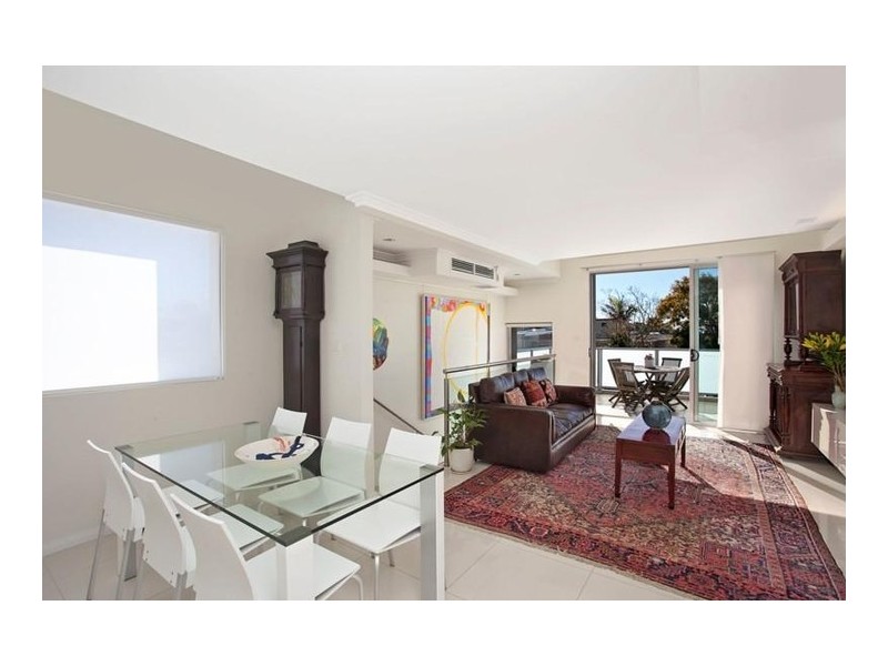 143 Edgecliff Road, Woollahra NSW 2025