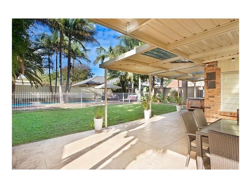 42 Caringbah Road, Woolooware NSW 2230