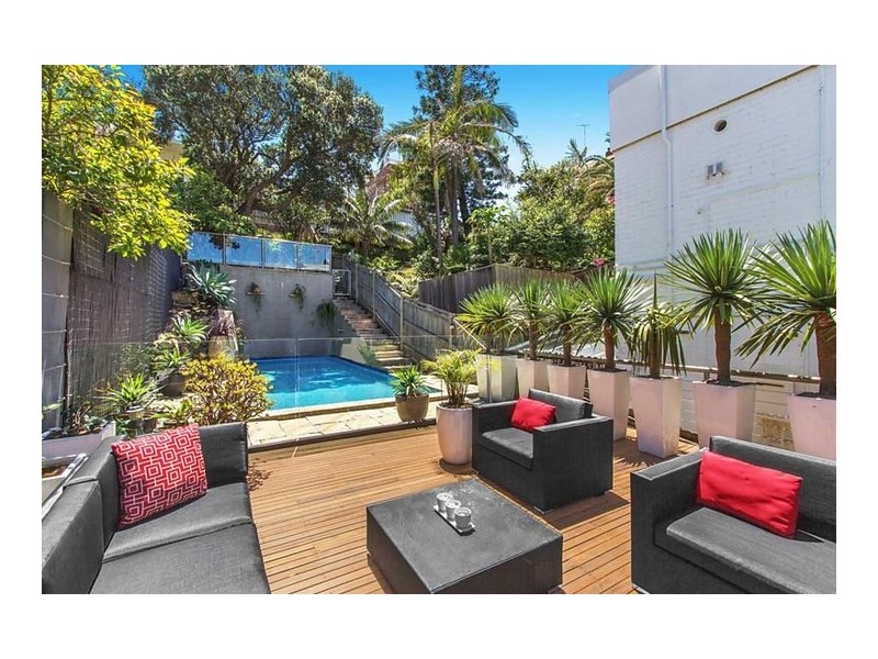 19 Carlisle Street, Tamarama NSW 2026