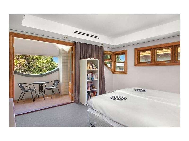 30 Sir Thomas Mitchell Road, Bondi Beach NSW 2026