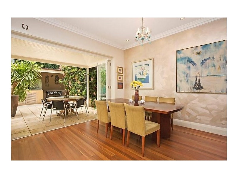 18 Ashley Street, Tamarama NSW 2026