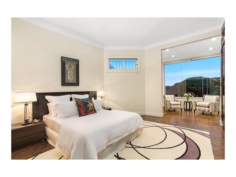 11 Dunara Gardens, Point Piper NSW 2027