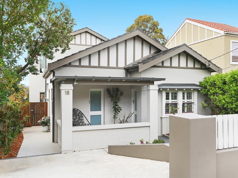 18 Campbell Street, Waverley NSW 2024