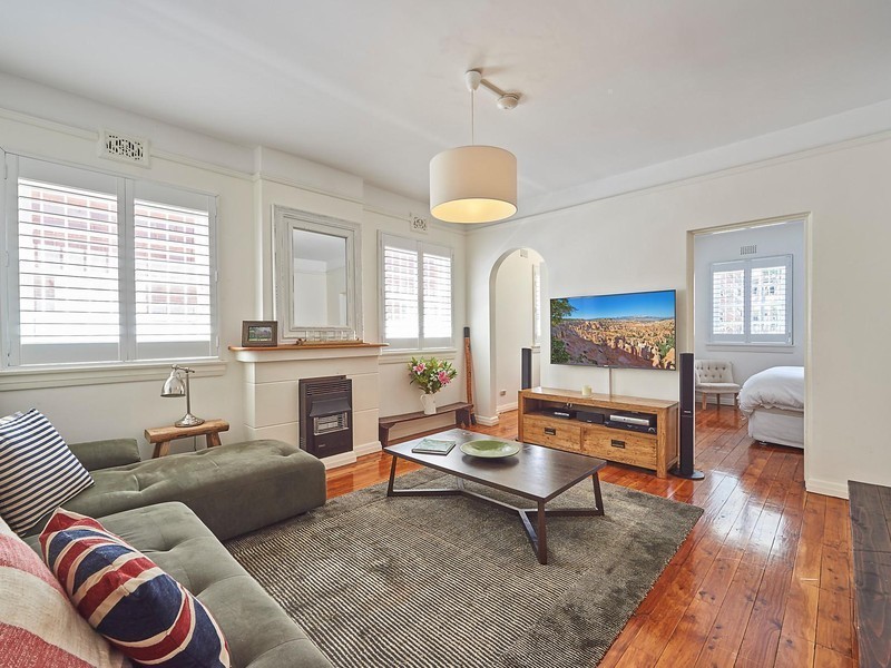 2/17A Ocean Street North, Bondi NSW 2026