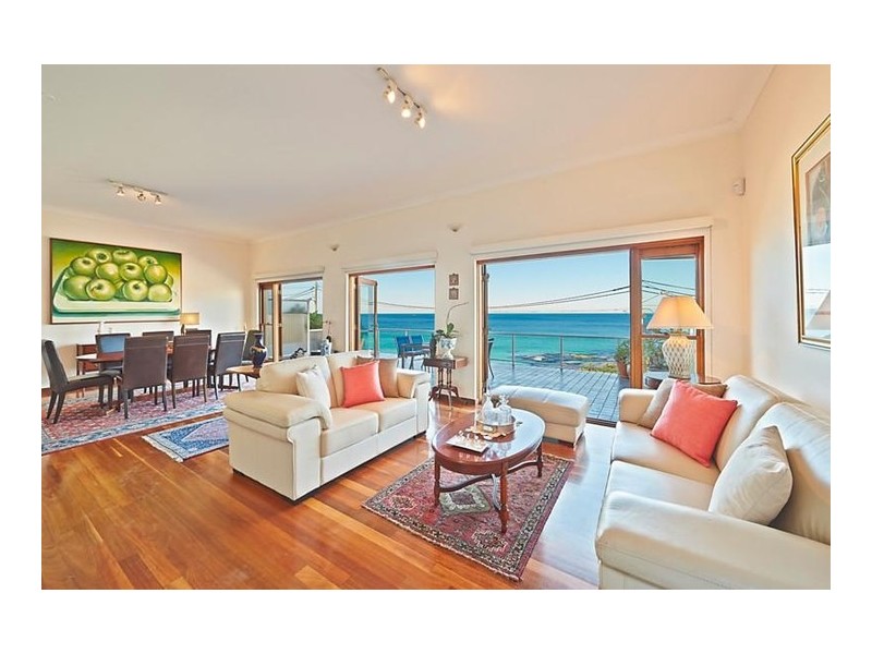 13 Gaerloch Avenue, Tamarama NSW 2026