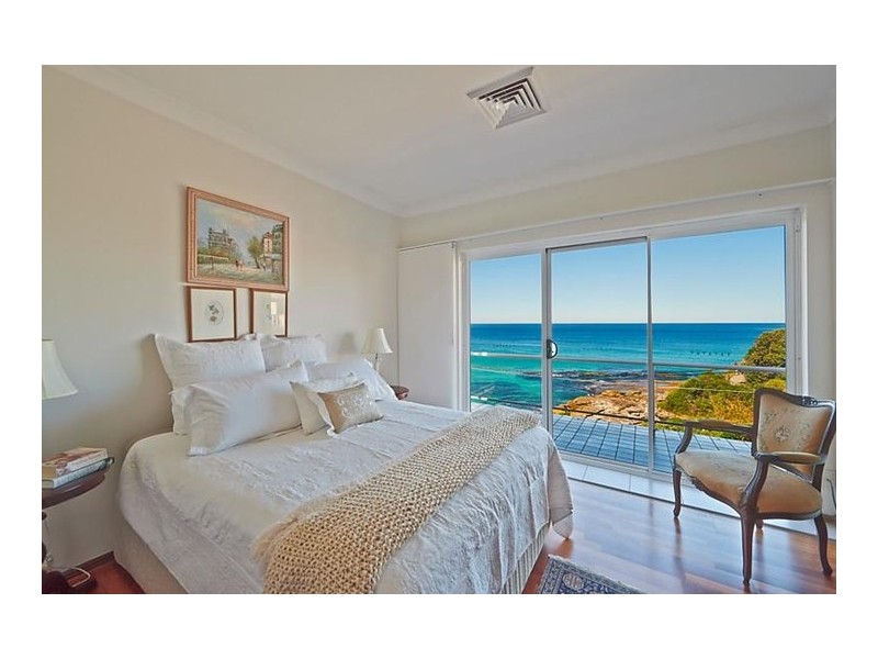 13 Gaerloch Avenue, Tamarama NSW 2026