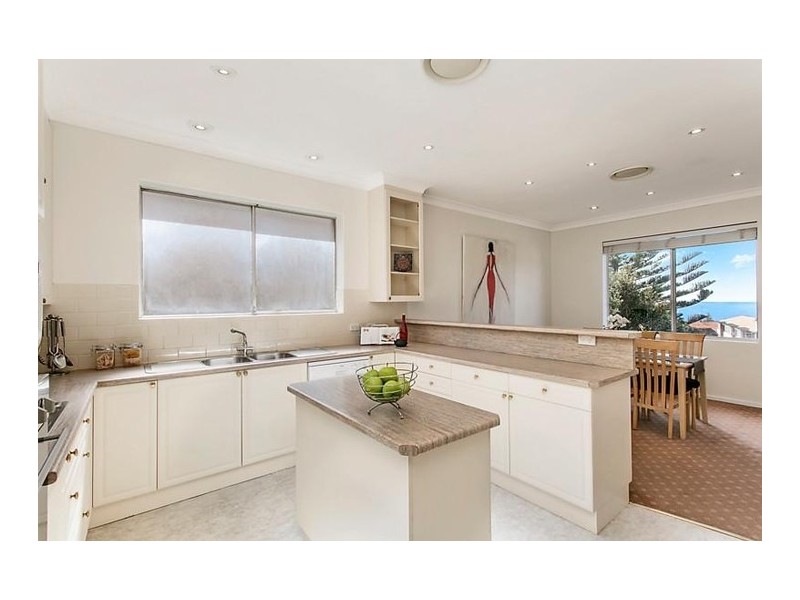 19 Fowler Crescent, South Coogee NSW 2034