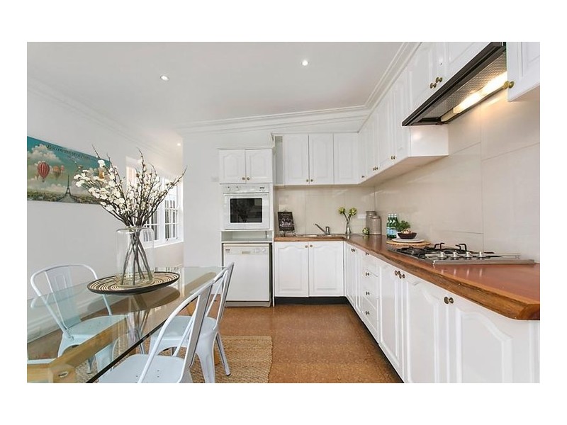 126 Mitchell Road, Alexandria NSW 2015