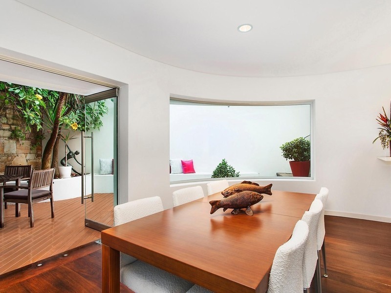 2/10 Notts Avenue, Bondi Beach NSW 2026