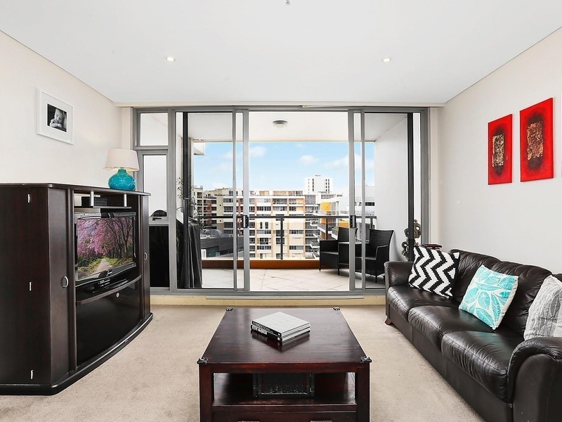 924/2 Lachlan Street, Waterloo NSW 2017