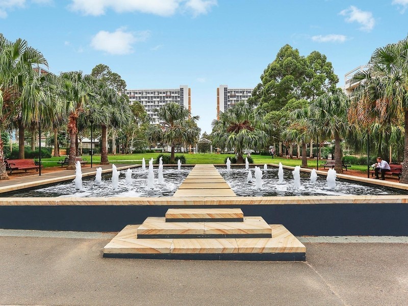 924/2 Lachlan Street, Waterloo NSW 2017