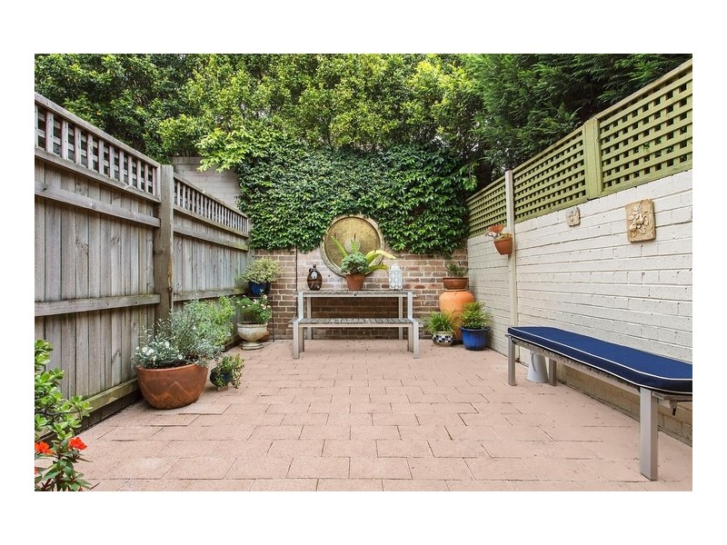 136 Ruthven Street, Bondi Junction NSW 2022