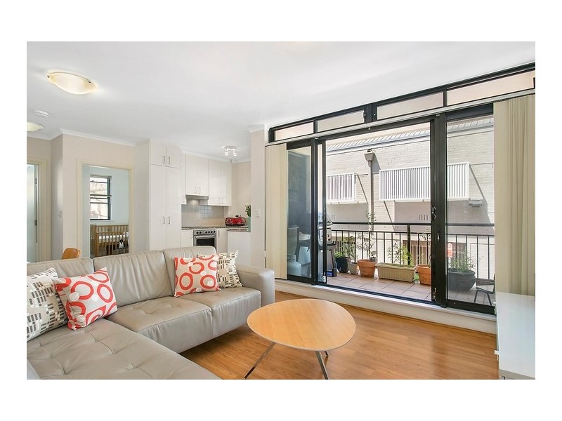 12/173 Cathedral Street, Woolloomooloo NSW 2011